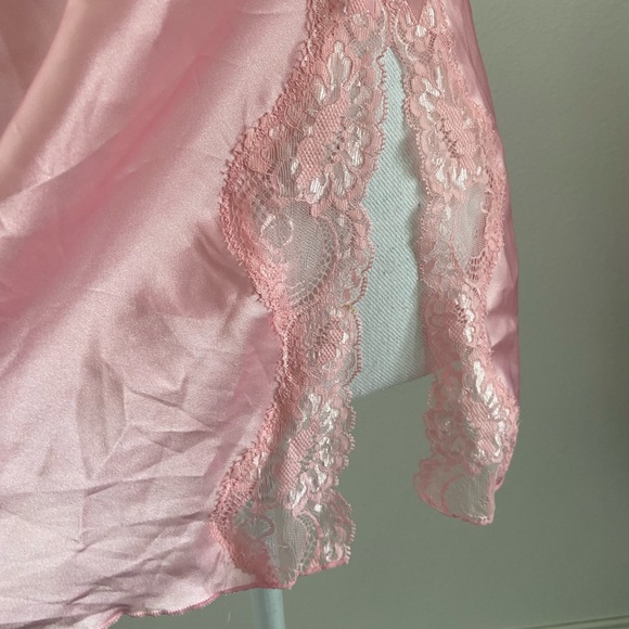 Pink satin lingerie sexy slip nightie fredericks of Hollywood Valentine’s Day - Picture 6 of 16